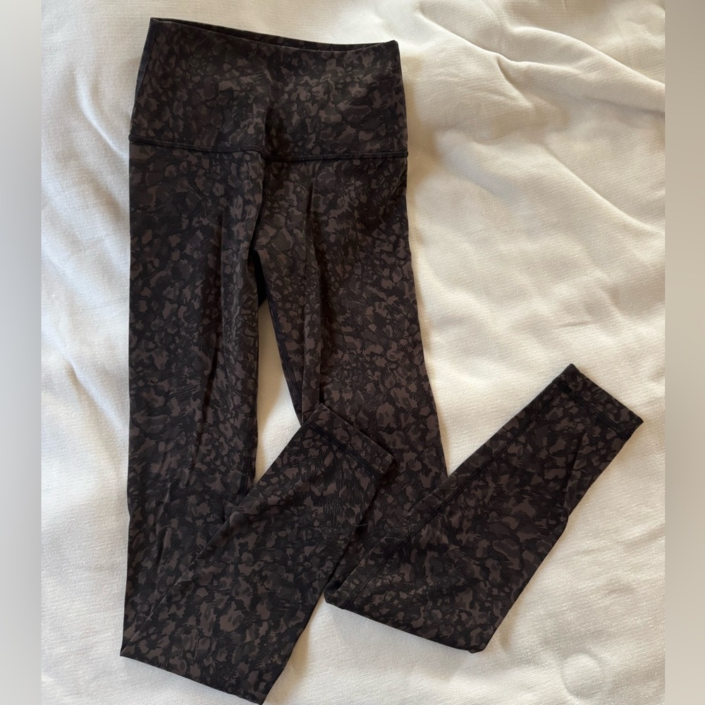 Lululemon Align leggings 28” size 4